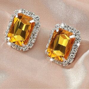 Rhinestone Decor Geometric Stud Earrings pair New in gift bag